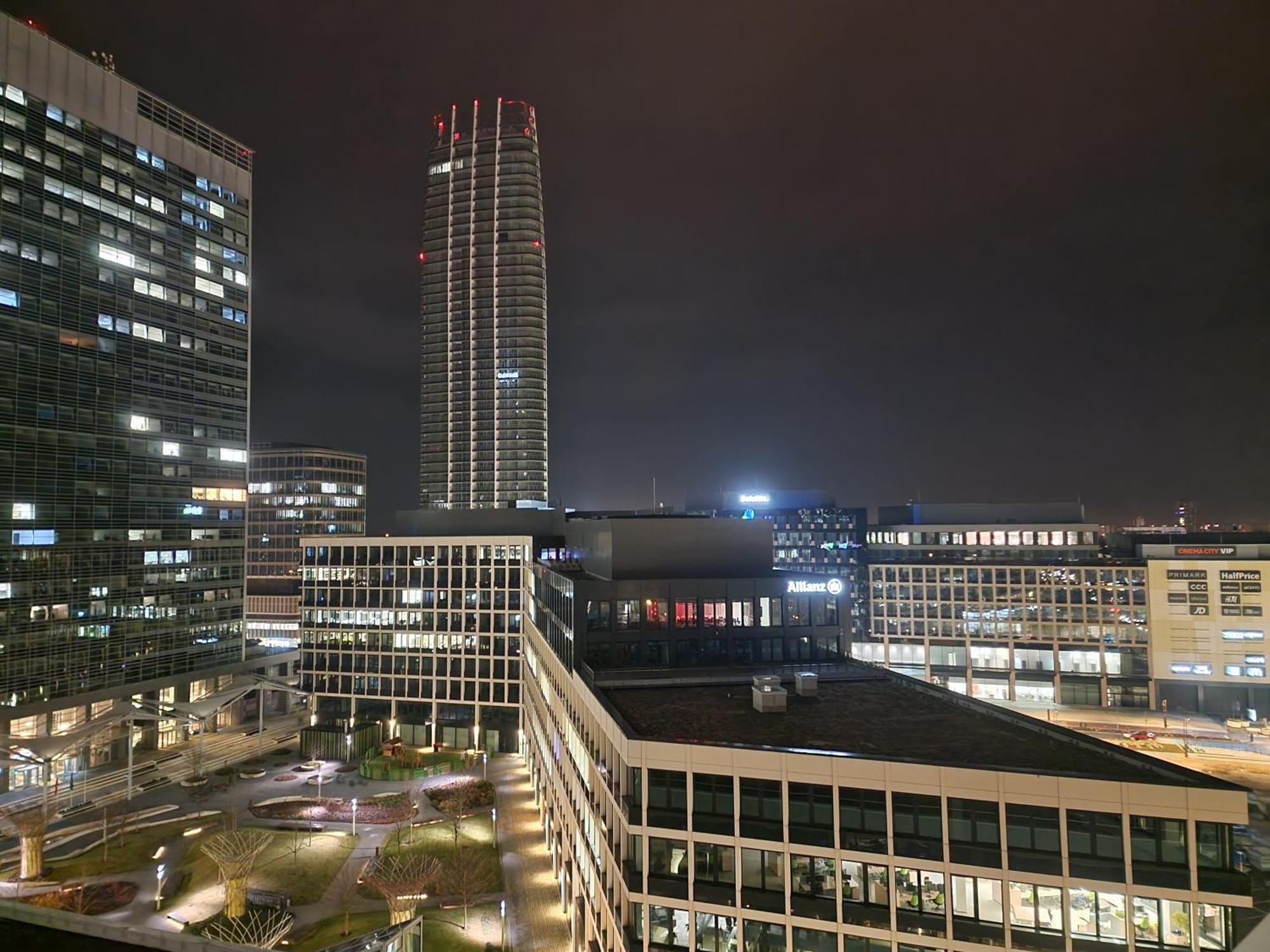 Stylish Panorama City Family Suite 布拉迪斯拉发 外观 照片