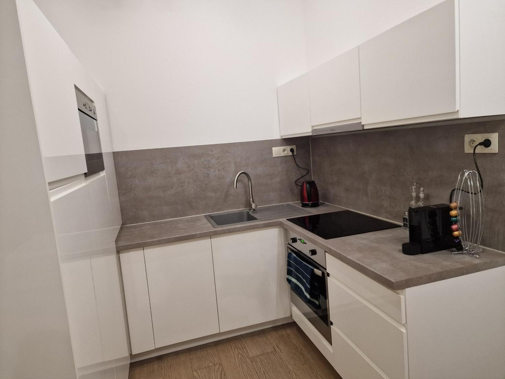 Stylish Panorama City Family Suite 布拉迪斯拉发 外观 照片