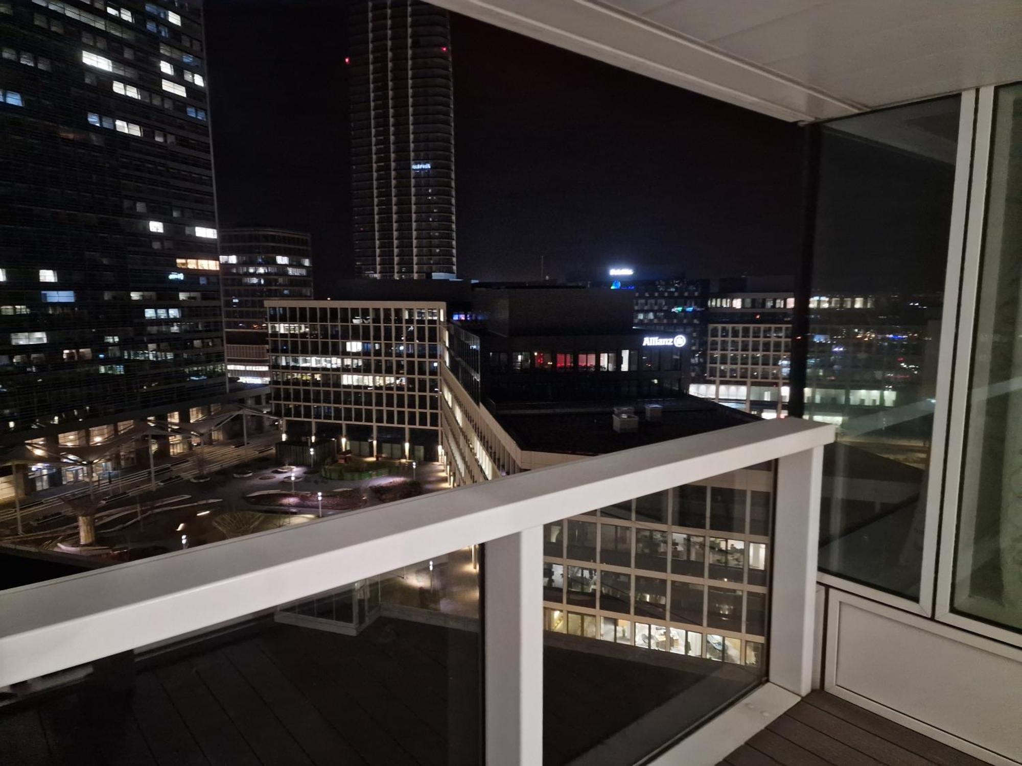 Stylish Panorama City Family Suite 布拉迪斯拉发 外观 照片